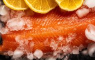 Cá Hồi Tươi Hay Cá Hồi Đông Lạnh – Loại Nào Phù Hợp Hơn Cho Nhà Hàng?