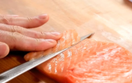 Đầu Cá Hồi Nhập Sỉ – Nguyên Liệu Vàng Cho Các Món Canh & Nướng