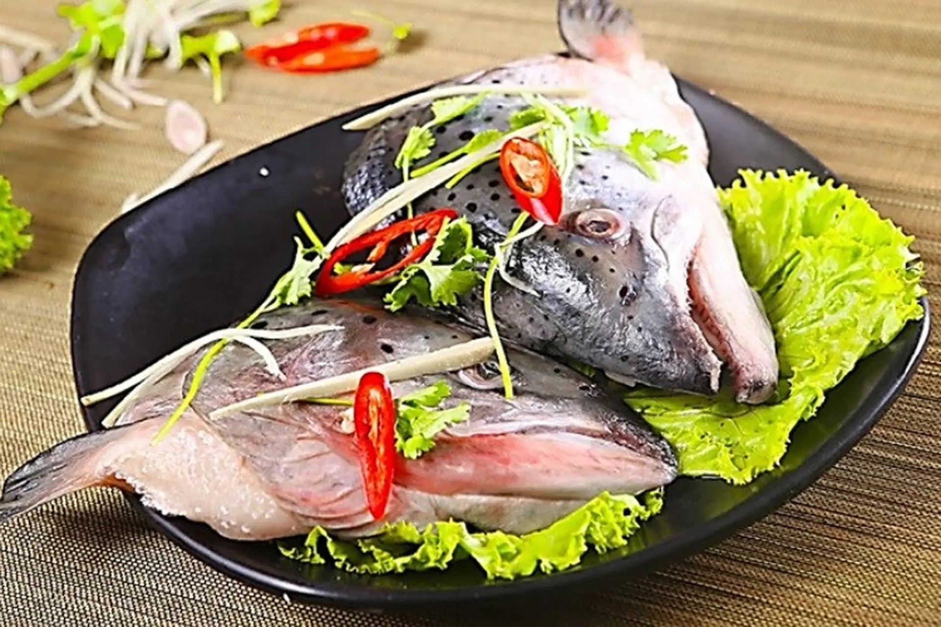 đầu cá hồi